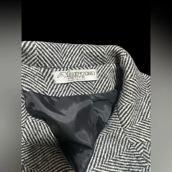 Vintage Alorna- Made in USA- Black and White Herringbone Double Breasted Coat - Picture 8 of 13